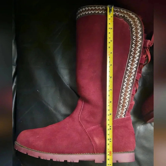 Lamo women's madelyn Faux Fur Linning knee Length Boot Burgundy sz 9US - Picture 7 of 7